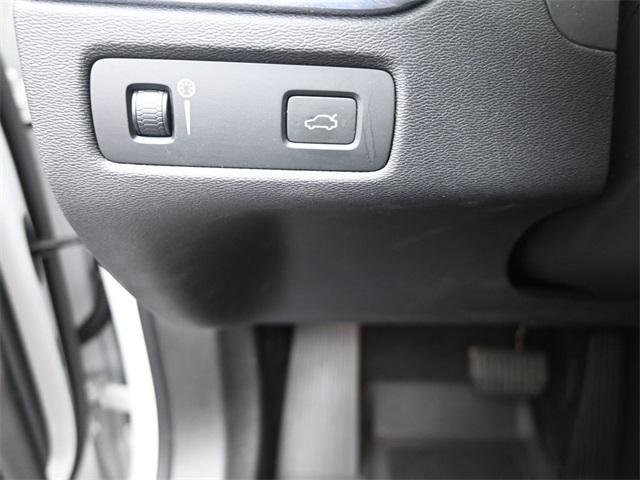 used 2020 Volvo XC60 car, priced at $25,629