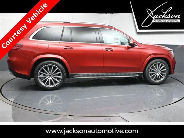 new 2025 Mercedes-Benz GLS 450 car, priced at $96,997