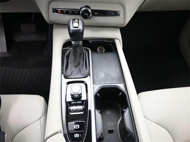 used 2021 Volvo XC90 car, priced at $25,445
