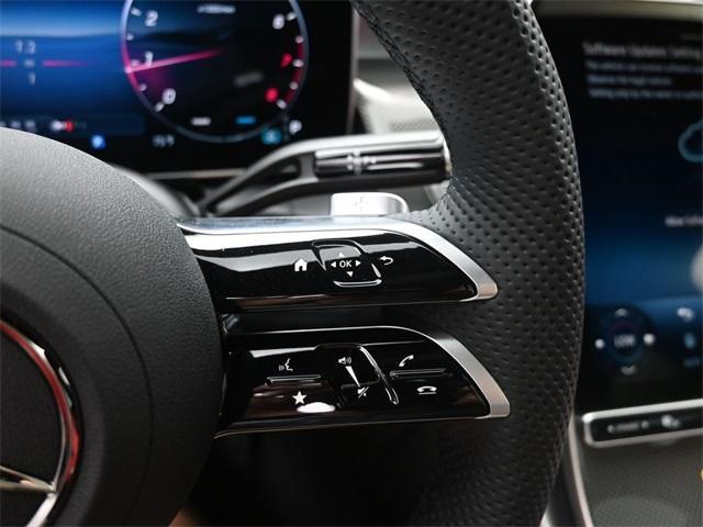 new 2025 Mercedes-Benz GLC 300 car, priced at $60,655