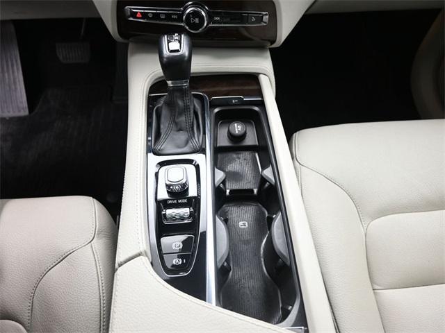 used 2016 Volvo XC90 car, priced at $19,988