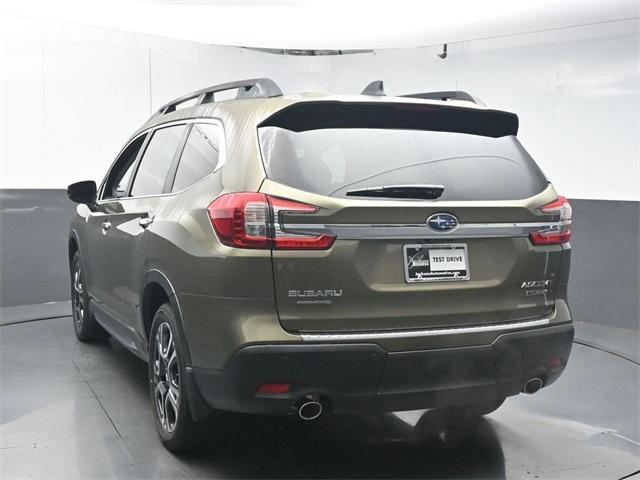 new 2025 Subaru Ascent car, priced at $53,728