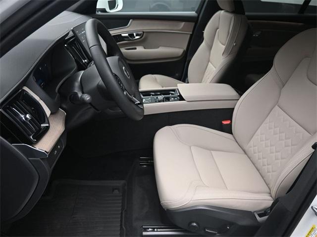 new 2025 Volvo XC90 Plug-In Hybrid car, priced at $76,005