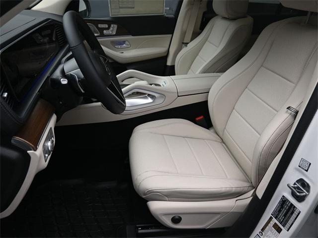new 2026 Mercedes-Benz GLS 450 car, priced at $92,330