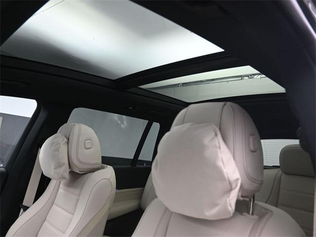 new 2025 Mercedes-Benz GLS 450 car, priced at $111,470