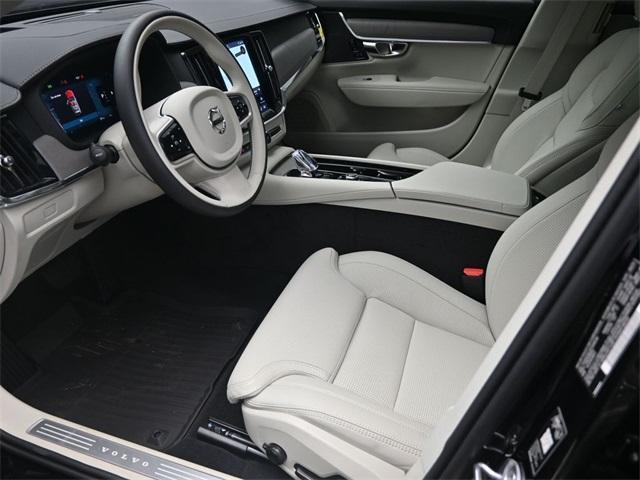 new 2026 Volvo V90 Cross Country car