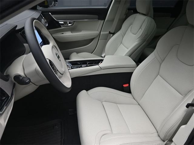 new 2026 Volvo V90 Cross Country car