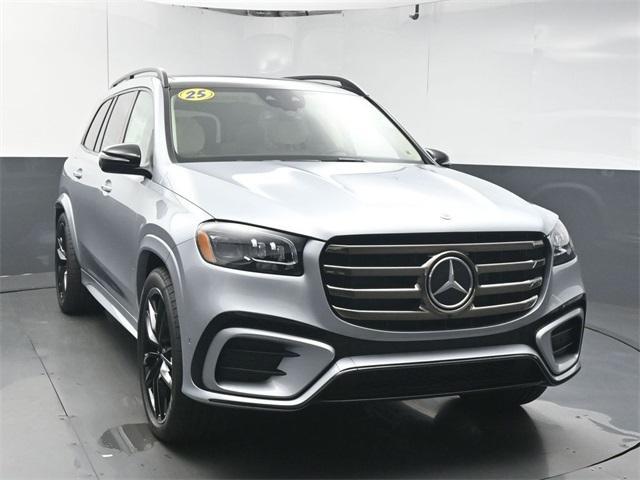 new 2025 Mercedes-Benz GLS 450 car, priced at $104,195