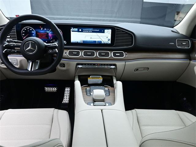 new 2025 Mercedes-Benz GLS 450 car, priced at $104,195