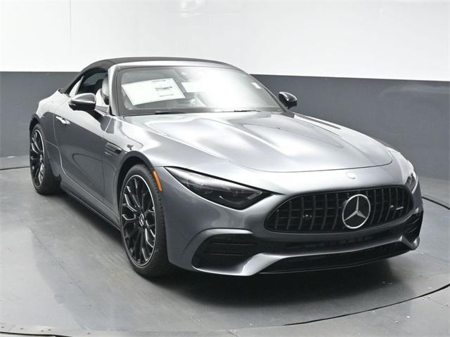 new 2025 Mercedes-Benz AMG SL 43 car, priced at $127,620