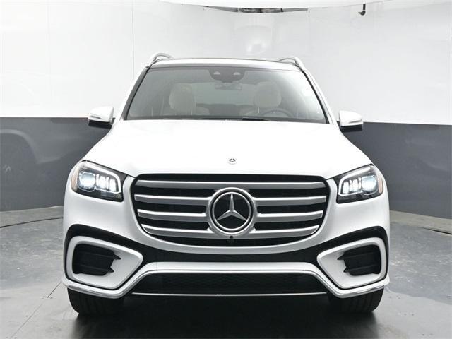 new 2025 Mercedes-Benz GLS 450 car, priced at $106,050