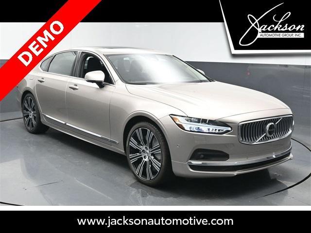 new 2025 Volvo S90 car, priced at $60,295