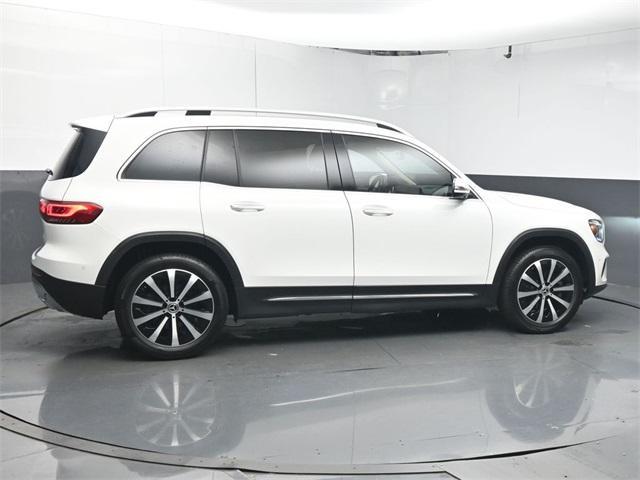 used 2022 Mercedes-Benz GLB 250 car, priced at $28,114
