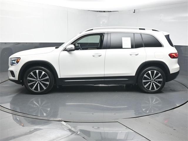 used 2022 Mercedes-Benz GLB 250 car, priced at $28,114