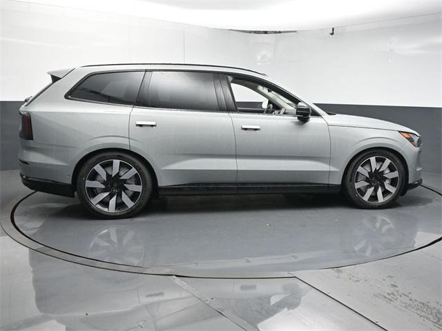 new 2025 Volvo EX90 car, priced at $85,640