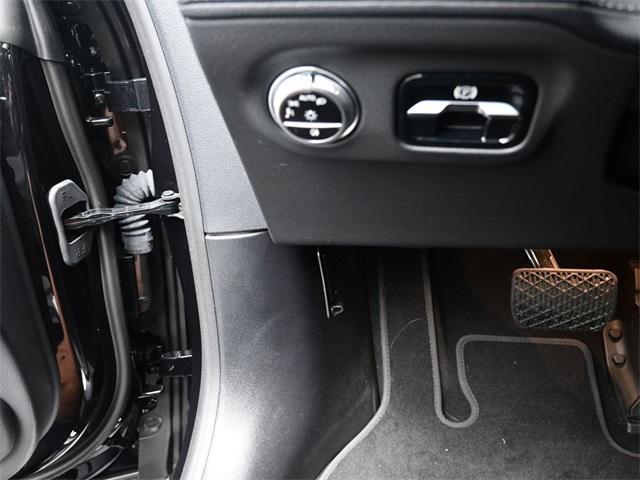 used 2023 Mercedes-Benz EQS 580 car, priced at $59,678