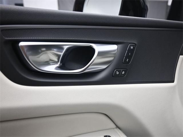 new 2025 Volvo XC60 car, priced at $48,345