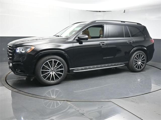 new 2025 Mercedes-Benz GLS 450 car, priced at $100,035