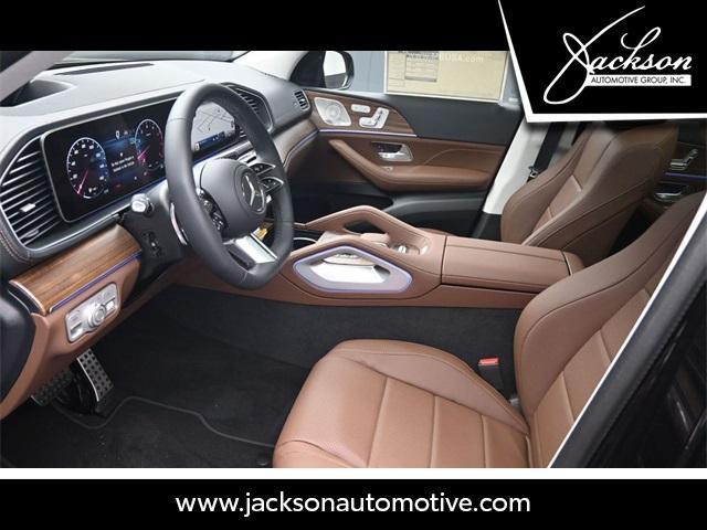 new 2025 Mercedes-Benz GLS 450 car, priced at $96,060