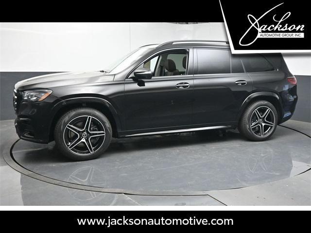 new 2025 Mercedes-Benz GLS 450 car, priced at $96,060