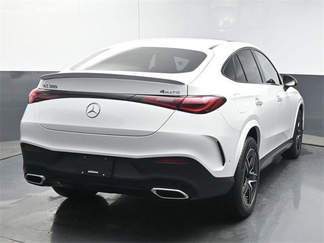 new 2025 Mercedes-Benz GLC 300 car, priced at $67,765