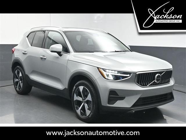 used 2025 Volvo XC40 car, priced at $38,202