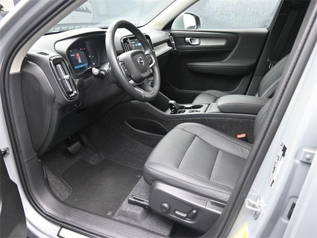 used 2025 Volvo XC40 car, priced at $38,202