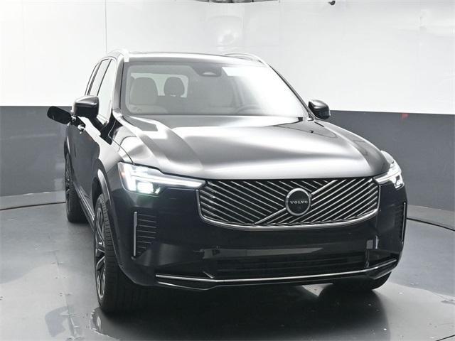 new 2025 Volvo XC90 car, priced at $69,155