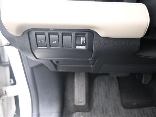 used 2023 Subaru Ascent car, priced at $31,336