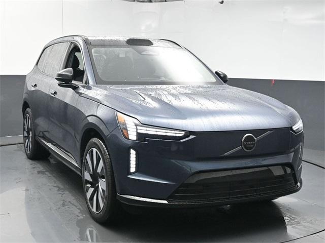 new 2025 Volvo EX90 car, priced at $93,840