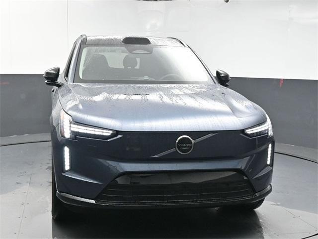 new 2025 Volvo EX90 car, priced at $93,840