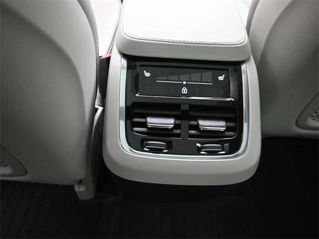 used 2021 Volvo XC90 car, priced at $29,176