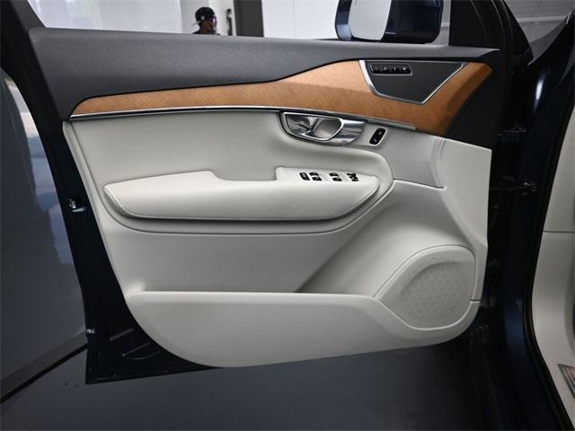 used 2021 Volvo XC90 car, priced at $29,176