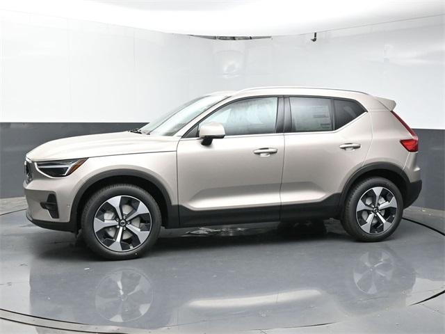 new 2024 Volvo XC40 car, priced at $46,829