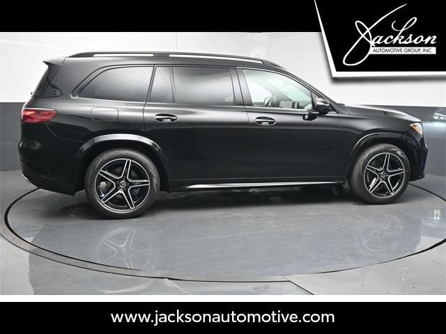 new 2025 Mercedes-Benz GLS 450 car, priced at $92,499