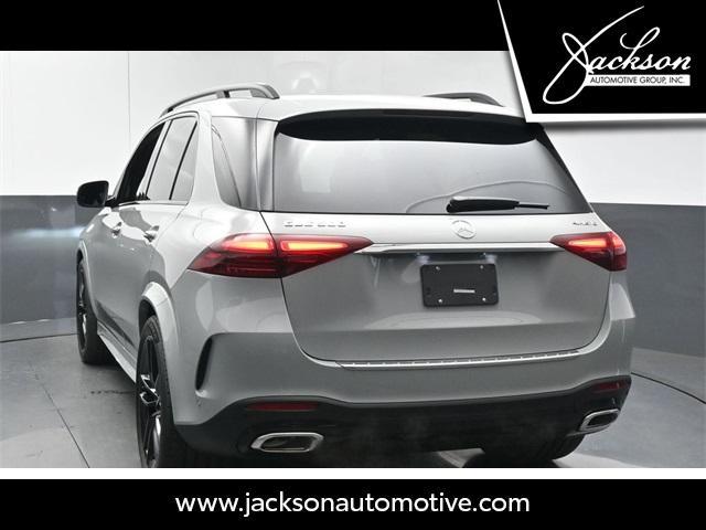new 2025 Mercedes-Benz GLE 580 car, priced at $103,825