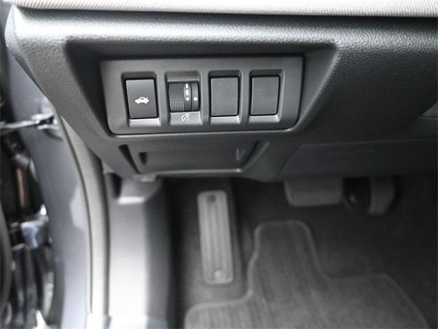 new 2025 Subaru Legacy car