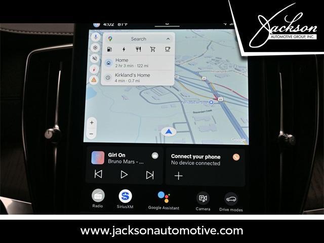 used 2025 Volvo XC90 Plug-In Hybrid car, priced at $67,067