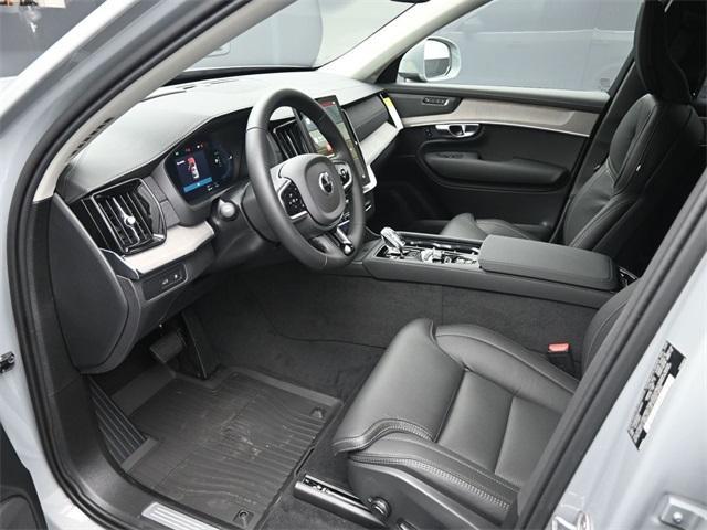 new 2025 Volvo XC90 Plug-In Hybrid car, priced at $82,405