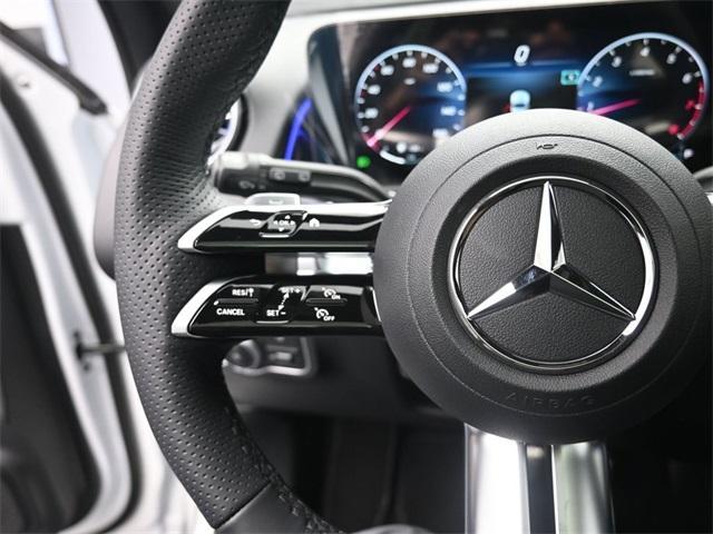 new 2025 Mercedes-Benz GLB 250 car, priced at $52,135