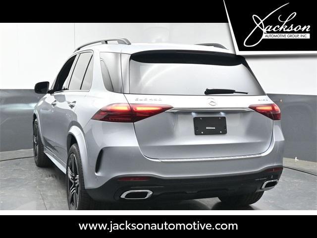 new 2025 Mercedes-Benz GLE 450 car, priced at $83,690