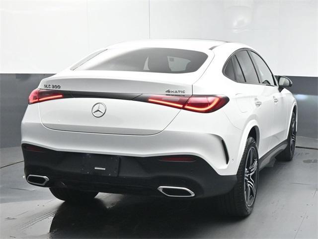 new 2025 Mercedes-Benz GLC 300 car, priced at $73,315