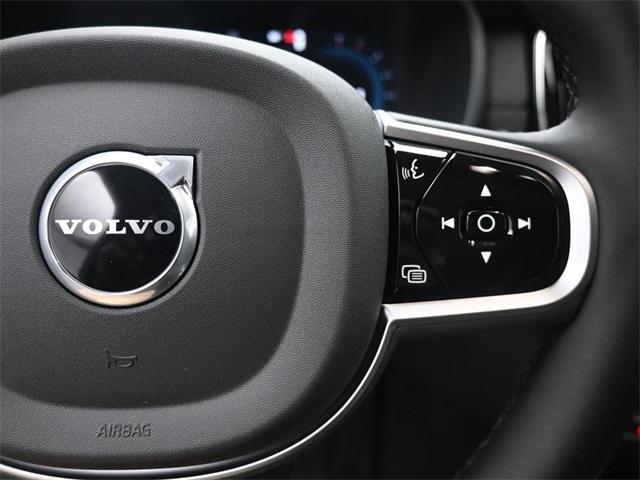 new 2025 Volvo XC90 car, priced at $65,145