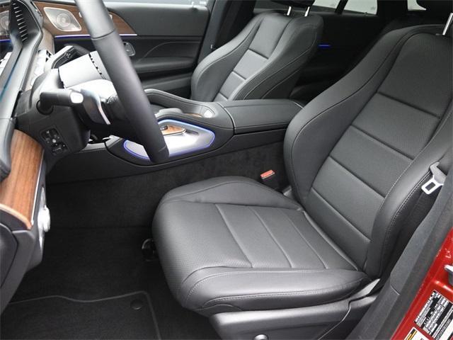 new 2025 Mercedes-Benz GLE 450 car, priced at $85,225