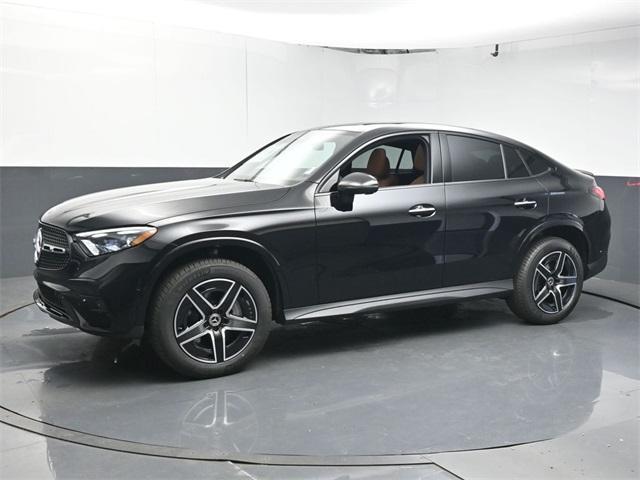 new 2025 Mercedes-Benz GLC 300 car, priced at $69,985