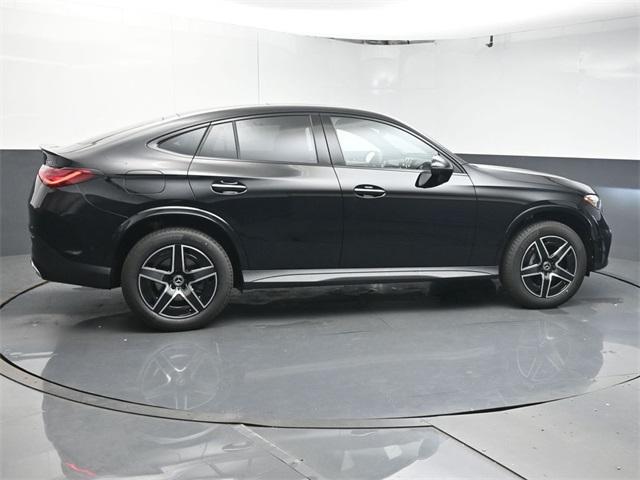 new 2025 Mercedes-Benz GLC 300 car, priced at $69,985