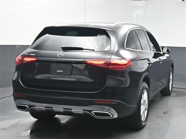 new 2025 Mercedes-Benz GLC 300 car, priced at $53,085