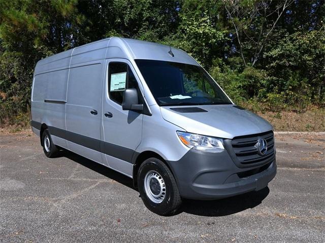 new 2024 Mercedes-Benz Sprinter 2500 car, priced at $61,462
