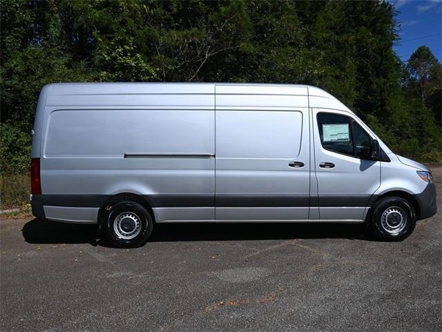 new 2024 Mercedes-Benz Sprinter 2500 car, priced at $61,462