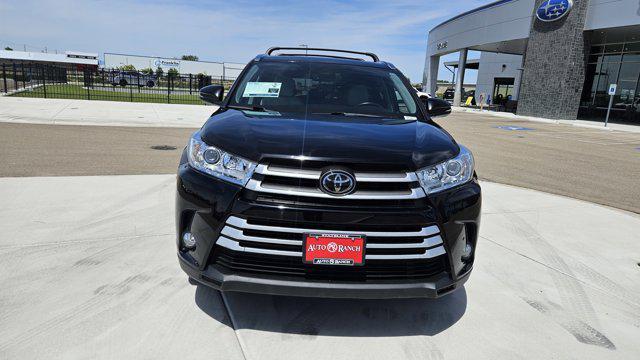 used 2018 Toyota Highlander car, priced at $29,995